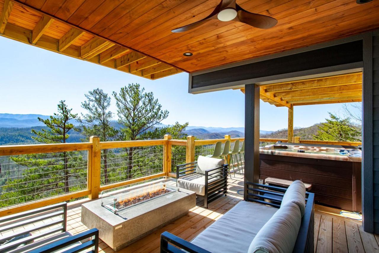 3 Pines Lodges Luxury Mountain View Hot Tub Sevierville Exterior photo
